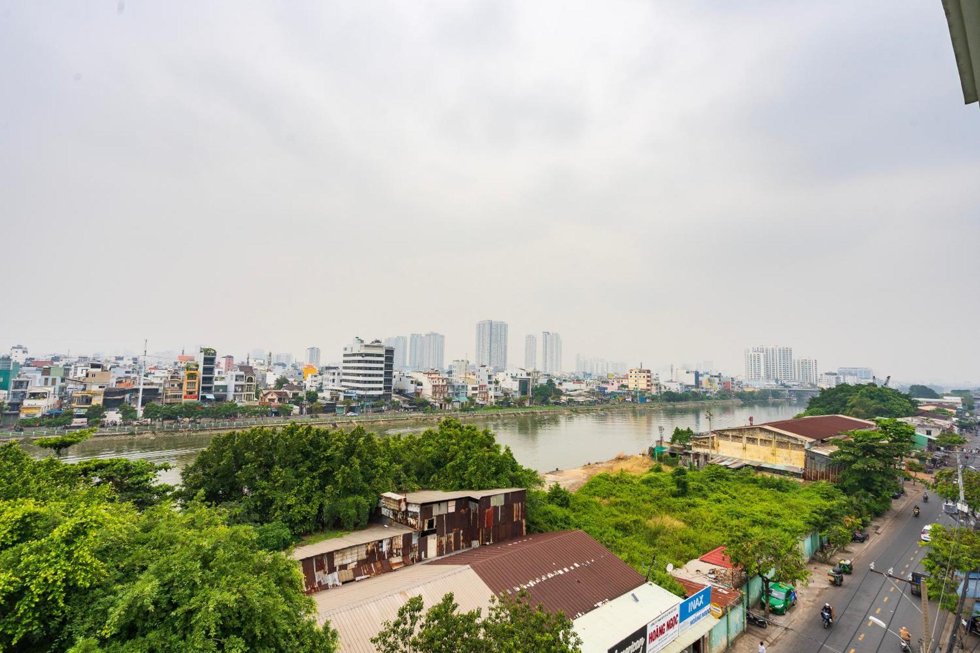 Haven Hut Riverside Khách sạn TP. Hồ Chí Minh